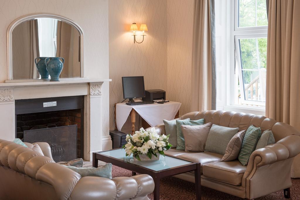 Forest Lodge Hotel Lyndhurst Bagian luar foto